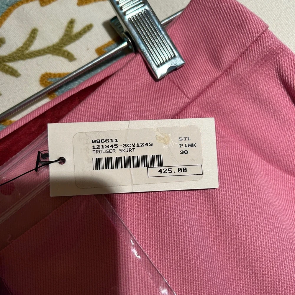 Brand New Yves Saint Laurent Suit Size 36 - Picture 12 of 15